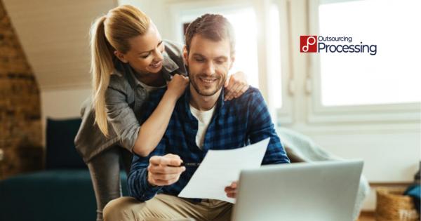 Mortgage lender calculating qualifying income from 12 months of bank statements for non-QM loan